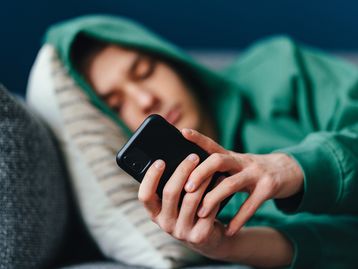 Lei que criminaliza cyberbullying é aprovada e começa a valer; veja detalhes
