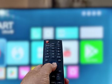 Mês do Consumidor na Casas Bahia: Smart TVs 4K Samsung, LG, TCL e mais com até R$ 2.500 off