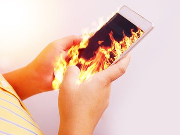Por que celulares esquentam muito e como evitar?
