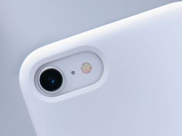 iPhone SE 4 deve ter suporte para Face ID, sugerem capas vazadas
