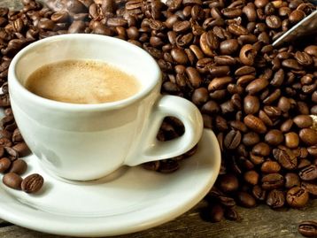 Dia Mundial do Café: celebre com uma nova cafeteira em promoção