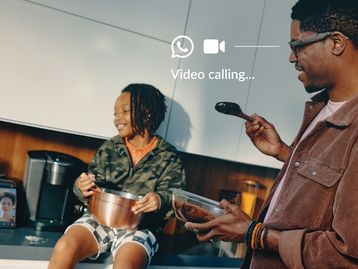 Óculos Ray-Ban Meta ganham assistente com IA e videochamadas por WhatsApp