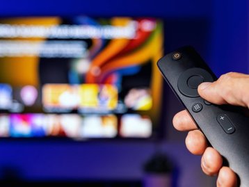 Smart TV 43 polegadas a partir de R$ 1.365: veja 6 ofertas no Mercado Livre
