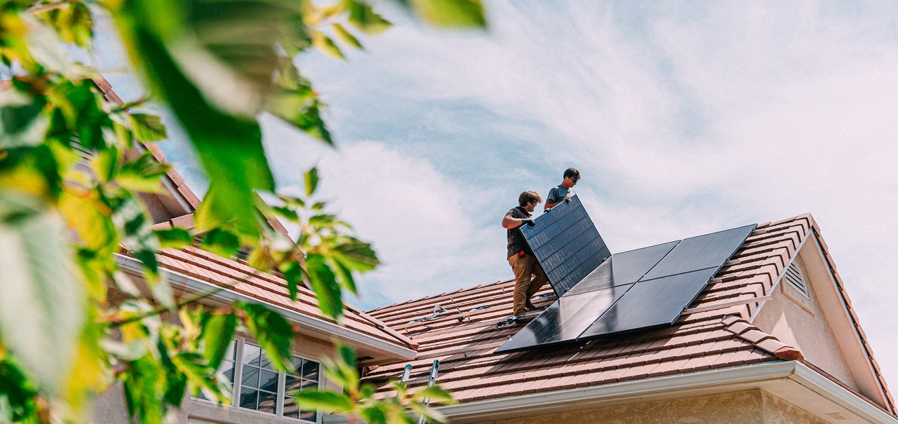 'Taxação do Sol': como funciona o imposto sobre a energia solar?