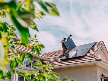 'Taxação do Sol': como funciona o imposto sobre a energia solar?