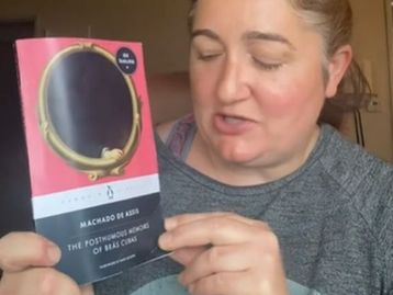 Memórias Póstumas de Brás Cubas lidera vendas na Amazon após hit no TikTok