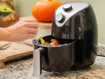 Air Fryer com até 55% de desconto: escolha entre marcas como Philco, Electrolux e Mondial