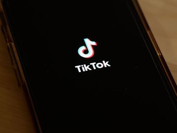 Site lista as músicas mais populares do TikTok em 2024 (até agora)
