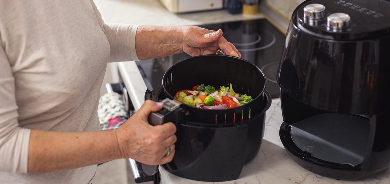 Encontre sua Air Fryer: modelos da Philco, Mondial e outras marcas com até 50% de desconto