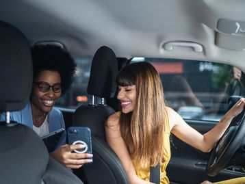 MetrôRio e Uber oferecem até 50% de desconto em corridas no RJ; confira como aproveitar