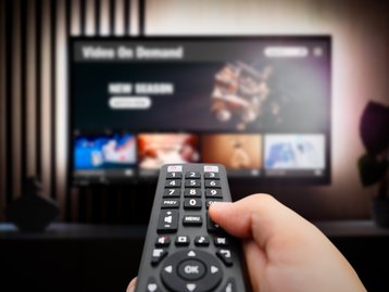 Smart TVs Samsung, LG, AOC e mais com até 47% de desconto no Mercado Livre