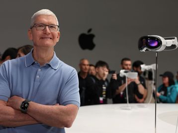 Tim Cook diz que usa o Apple Vision Pro todos os dias