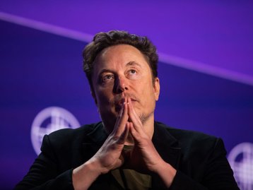 Elon Musk processa Sam Altman por 'manipulá-lo' a fundar a OpenAI