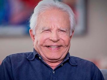 Morre Cid Moreira, icônico jornalista brasileiro, aos 97 anos