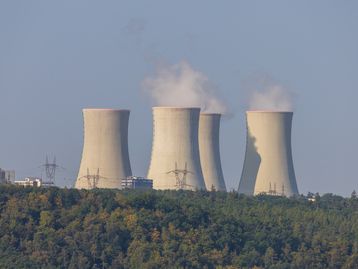Google avalia usar energia nuclear em data centers que processam dados de IA