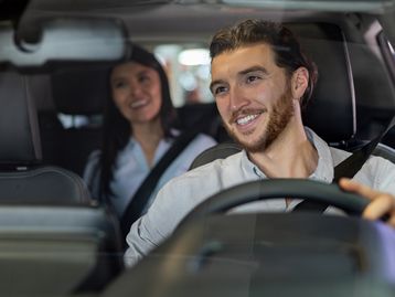 Uber ganha chatbot de IA que ensina motoristas sobre carros elétricos