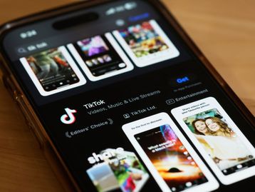 TikTok sabe que causa depressão e ansiedade em jovens, diz processo