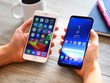 Samsung e Apple empataram em venda de celulares no último trimestre