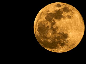 Maior Superlua do ano ficará visível no Brasil nesta quinta (17)