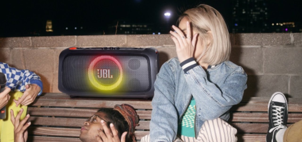 JBL PartyBox On-The-Go Essential chega ao Brasil com autonomia de 6 horas