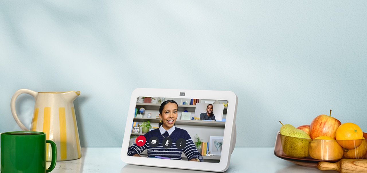 Amazon lança 3ª geração do Echo Show 8 no Brasil; confira os preços