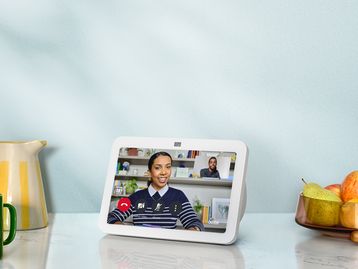Amazon lança 3ª geração do Echo Show 8 no Brasil; confira os preços