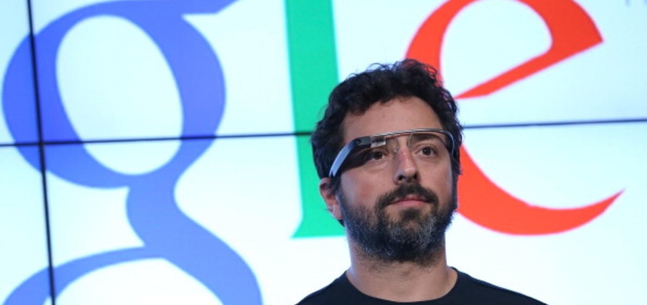 Mulher confundida com a “namorada do Sergey Brin” processa revista People