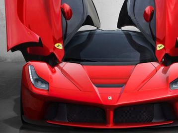 Empresa chinesa fabrica réplicas da LaFerrari por menos de R$ 50 mil
