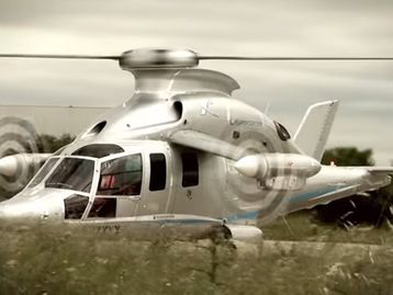 Helicóptero Airbus X3 usou três hélices para quebrar recorde de velocidade