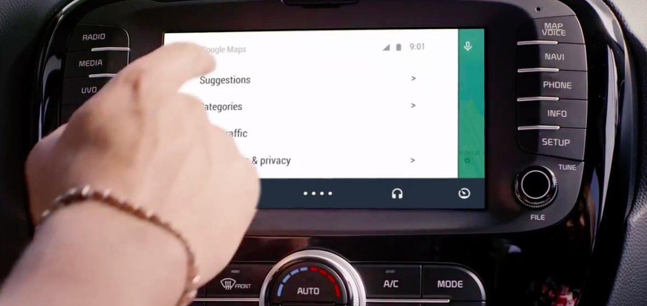 Assista a uma demonstração do Android Auto em um carro de verdade