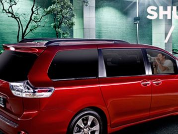 Minivan da Toyota trará recursos para entreter e repreender crianças