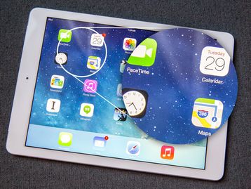 Apple tem patente para telas flexíveis que criam botões