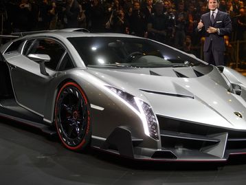 Modder desenvolve computador inspirado na Lamborghini Veneno