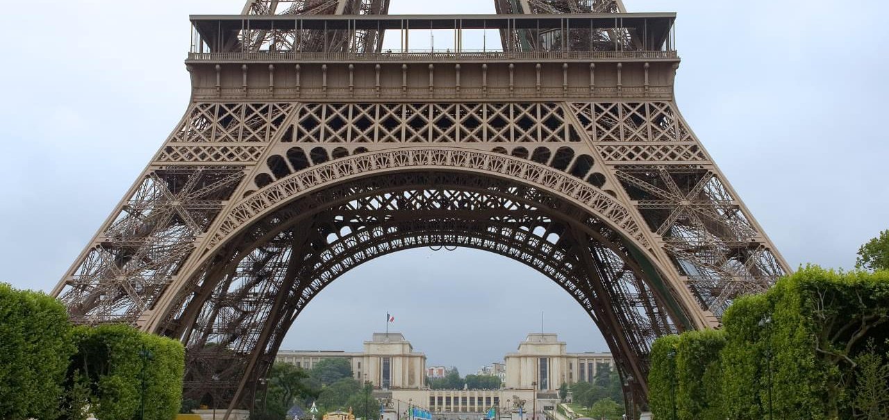 Fotos noturnas da Torre Eiffel são protegidas por direito autoral