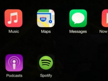 Desenvolvedor leva Apple CarPlay a iPhones e iPads