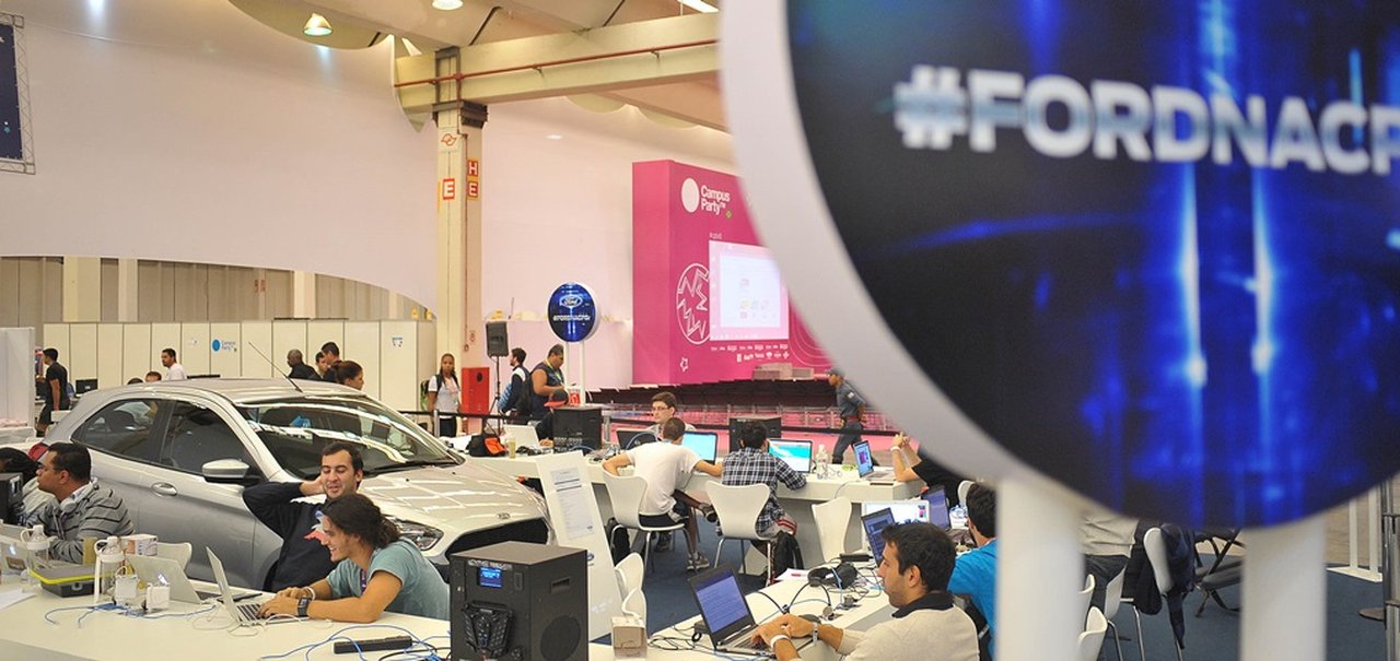 Ford premia o vencedor da Hackaton da Campus Party com um Novo Ka