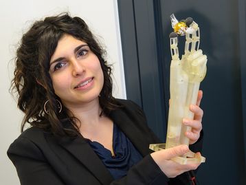 Nova técnica com nitinol permite mais agilidade para mover dedos de prótese