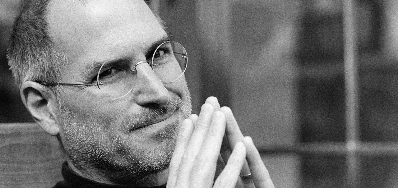 Alguém pagou R$ 39 mil por um anuário com foto de Steve Jobs