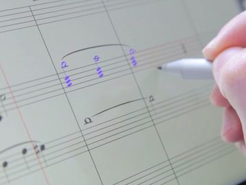 Aplicativo permite escrever e reproduzir partituras no Surface Pro 3