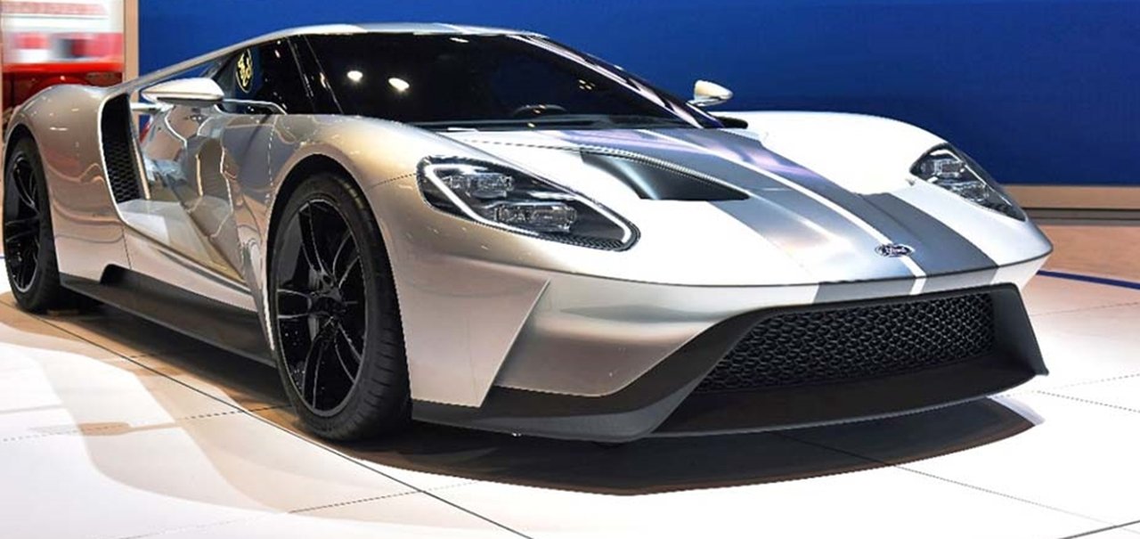 Com tecnologia de ponta, Ford GT é o novo supercarro inteligente da empresa