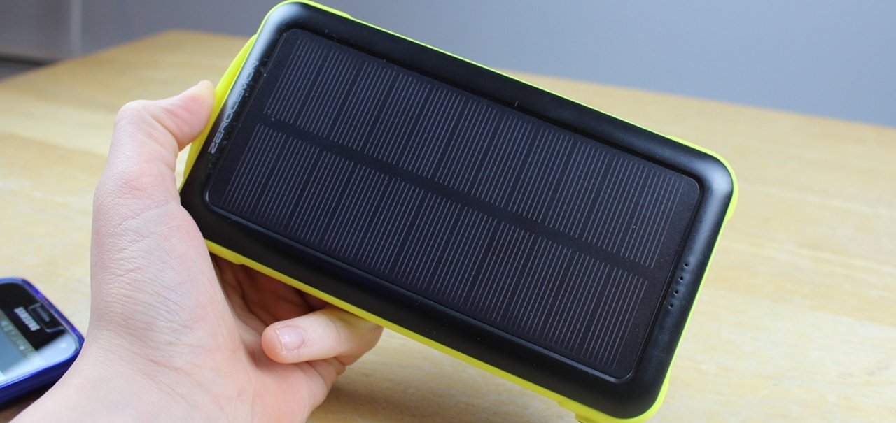 Versátil e resistente: bateria solar fornece 20 mil mAh para sua comodidade