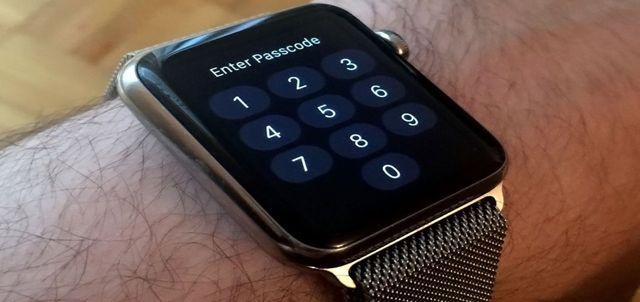 Atualização vai trazer recursos antirroubo do iPhone para o Apple Watch