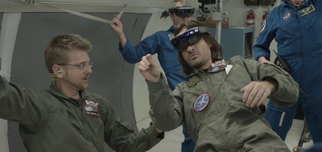 NASA trabalha com Microsoft para levar o HoloLens para o espaço