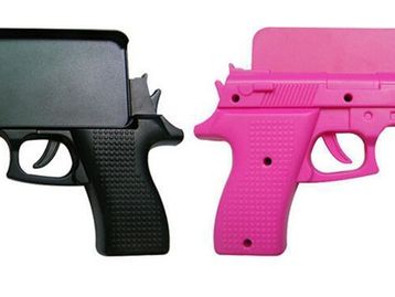 Capinha matadora: iPhone ganha case no formato de pistola