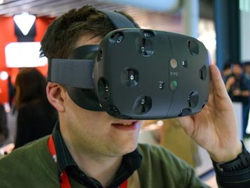 Óculos de realidade virtual feito por HTC e Valve terá lançamento adiado