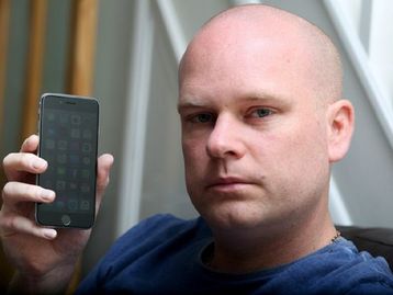 Homem alérgico ao iPhone 6 cobra explicação da Apple