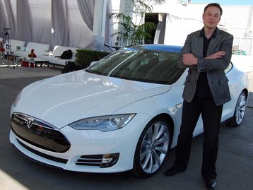 CEO da Tesla não se preocupa com competição da Apple