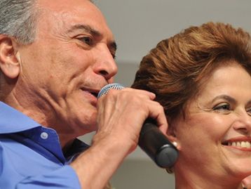 Rir pra não chorar: os melhores memes e reações à carta de Temer para Dilma