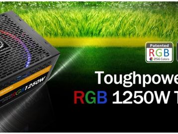 Thermaltake lança a primeira fonte do mundo que tem ventoinha com LEDs RGB