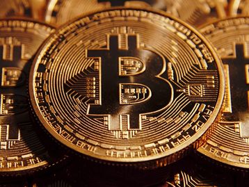 Bitcoin pode passar a ser tratado como dinheiro real pelo Japão